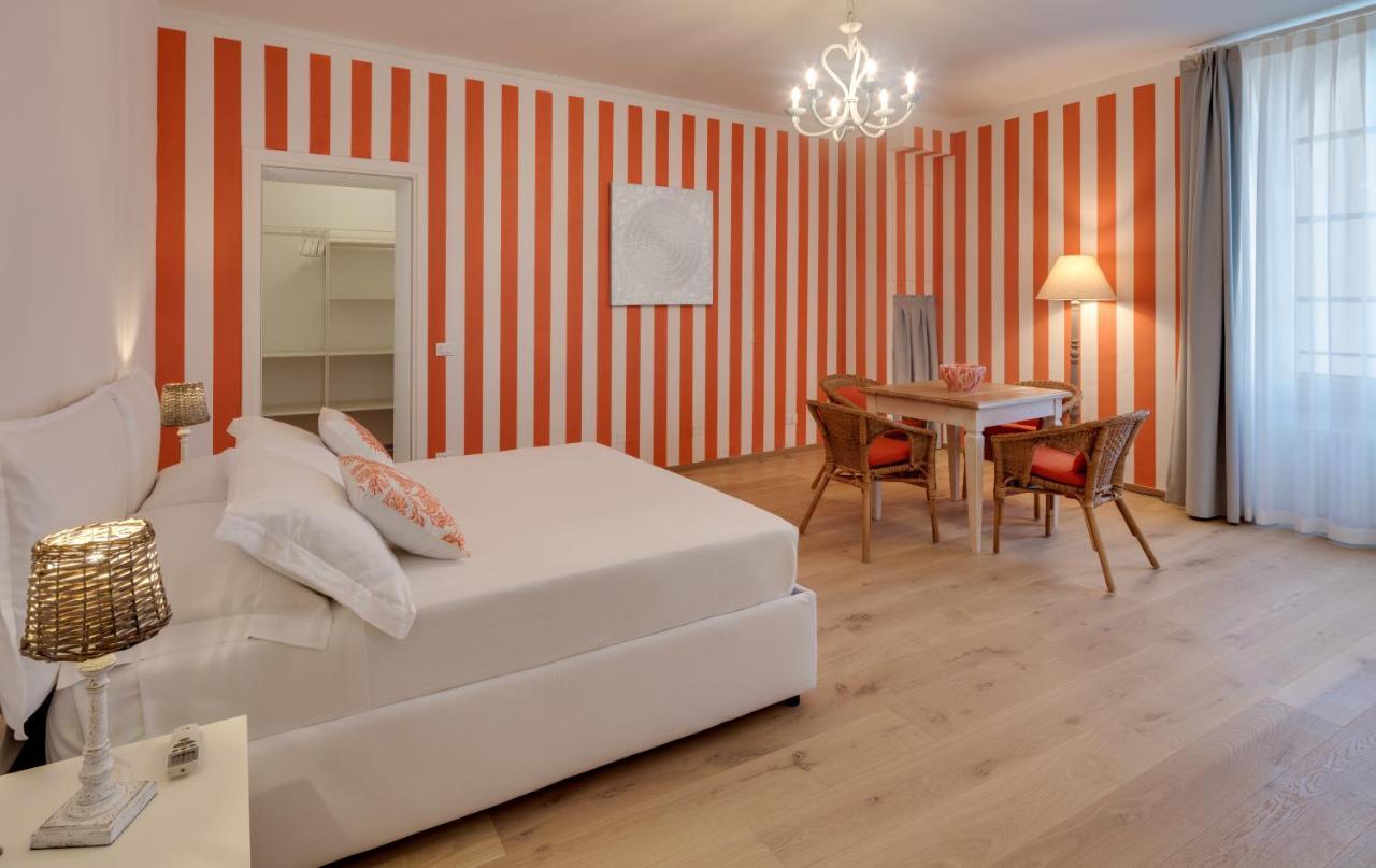 Rambaldi Apartments In Casa Nr 6 With Shared Terrace Bardolino Bagian luar foto