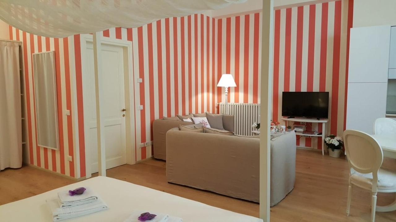 Rambaldi Apartments In Casa Nr 6 With Shared Terrace Bardolino Bagian luar foto